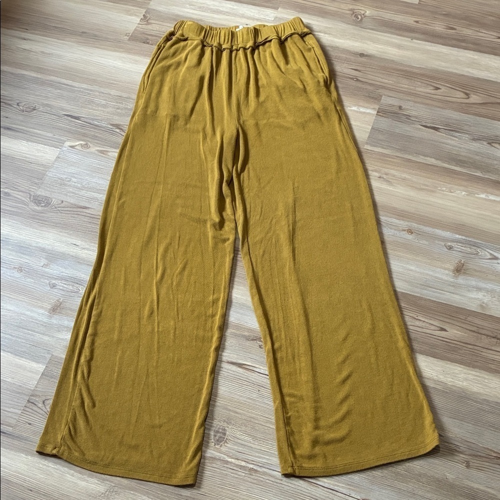 Paper Crane Wide leg Ribbed Pants Women M Pull on Stretchy Pockets Leisure - Picture 2 of 10